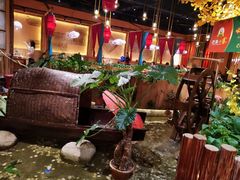 -老滇山寨•云南特色菜•地方菜•民族风情歌舞表演(金碧店)