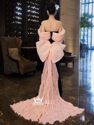 点击看大图 -艾拉·女王婚纱礼服馆