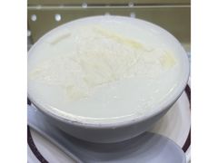 -义顺牛奶公司(新马路老店)