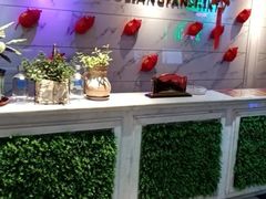 -金青果甄选KTV(劳动公园店)