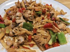 -牛八宝桂林米粉(八里庄店)