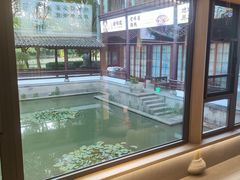 -绍兴老味道·非遗门店(银泰城店)