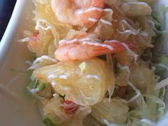 蜜柚鲜虾沙拉-食肆&Fourteen(武林夜市店)