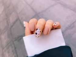 -染指坊日式美甲美睫设计中心