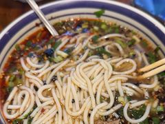 -云阿蛮云南生烫牛肉米线(奉贤路店)