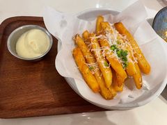 -阿妮叶李(光谷世界城店)