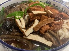 -镇南锅盖面馆(解放路店)