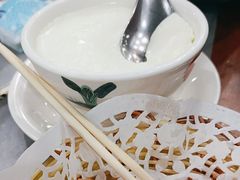 -黄师奶甜品店