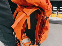 -迪卡侬(西三旗店)