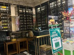 -亚马逊蒸汽活海鲜自助(LCM置汇旭辉广场店)