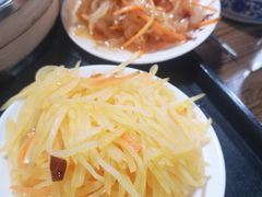-陇上全荟兰州传统牛肉面(延吉路店)