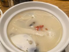 -赶海部落海鲜城(海阳路店)