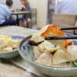 老杭州都知道的锅贴，千张包也绝绝子，半夜碳水炸弹💣