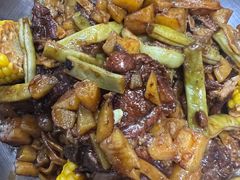 -内蒙焖面大盆骨餐馆(山大路店)