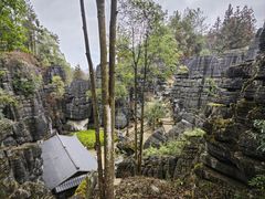 -梭布垭石林景区