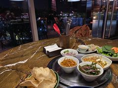 -山港凯悦酒店·BEBA海滩烧烤餐厅酒吧