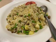 菠萝牛肉炒饭-佰搭果·广式茶餐厅(西华路店)