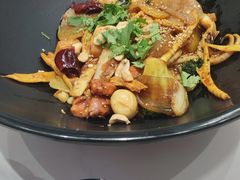 -醉人椒麻辣香锅(王府井喜悦店)
