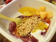 -汉江山料理级自助烤肉黑金冠(周口好吃城店)