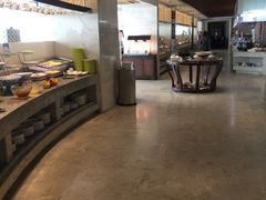 -抱海大酒店自助餐