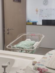 -金鹰国际月子中心(新街口店)