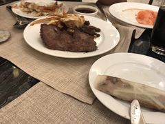 -东方红海鲜百汇(国际大厦店)