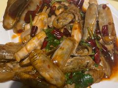-嗨辣小聚·盘锦河蟹·海鲜烧烤龙虾(盘锦十年好店)