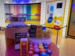 -m豆巧克力世界(上海世茂广场店)