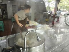 -潮镇老尾牛杂(环城西路店)