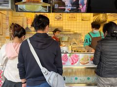 等位区-卞姐蛋饼(陕西南路店)