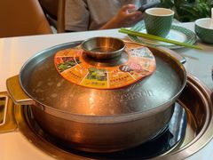 -润园四季椰子鸡火锅(卓越INTOWN店)
