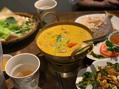 越式咖喱牛腩煲-大头虾越式风味餐厅(光明广场店)