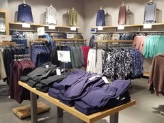 -鹿岛生活(熙地港店)