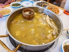 -朴小妹人参鸡汤火锅(长白山万达店)