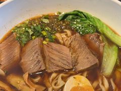 -康师傅私房牛肉面(申虹店)