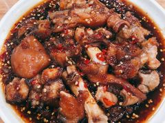 微辣辛辣猪蹄-贤花饭店(城阳店)