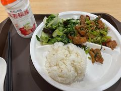 香芹牛肉-北京大学-燕南食堂