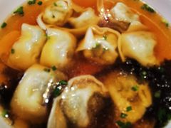 手包菜肉馄饨-930私房菜(欧阳路店)