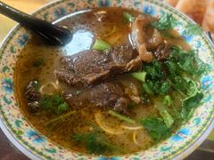 -金杨拉面王小吃面馆·牛三宝面·红烧牛肉粉