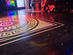 -GAGA主题量贩式KTV平价店(工大店)