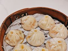 -馋三尺蟹粉小笼(人民广场店)