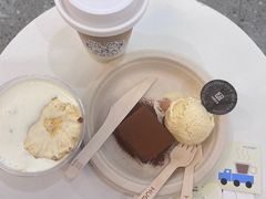 -HUGS coffee(东区店)