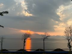-湖景渔湾