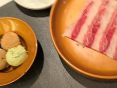 -牛YO寿喜烧·铁板烧和牛火锅自助(市府恒隆店)