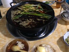芋儿鸡-石灰市毛记烧鸡公(解放碑店)