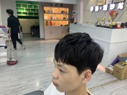 点击看大图 -辛格·潮沙龙