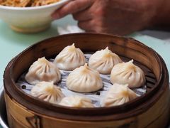 蟹黄汤包-食惠里小笼包面馆(越秀店)