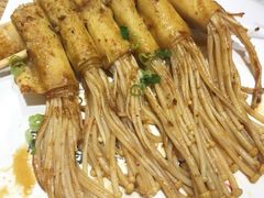 培根金针菇-牛哥の店炭火烤肉(攀枝花店)