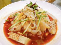 -巴扎美食·新疆菜·西域歌舞表演餐厅(新疆大厦店)