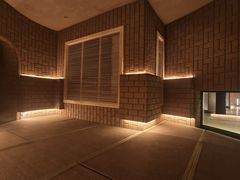 -涨巢·潮玩水疗局